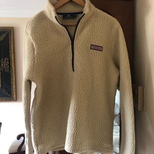 Sherpa vineyard vines pullover